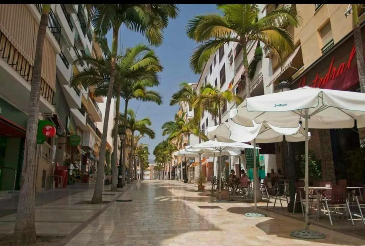 Apartamento SkySea Holidays BENALMÁDENA España
